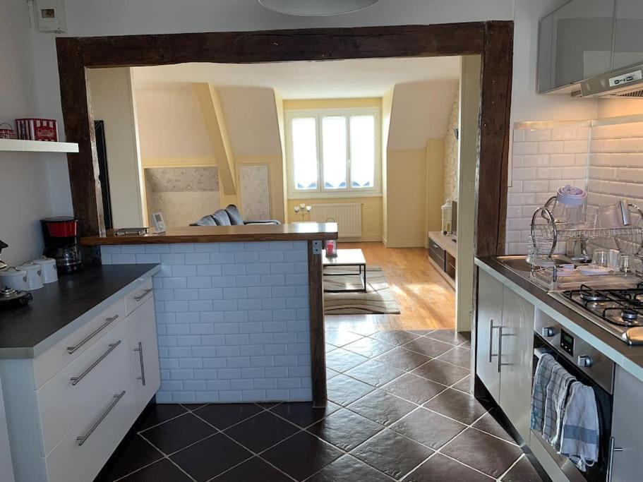 Nevers, Appartement De Standing Proche De La Gare Eksteriør bilde